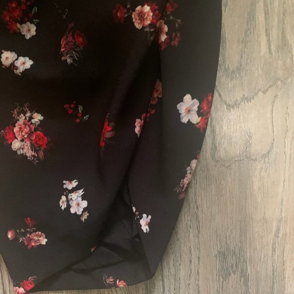 GIANNI BINI‎ RUCHED SIDE SLIT LINED FLORAL SKIRT XS - Picture 3 of 13